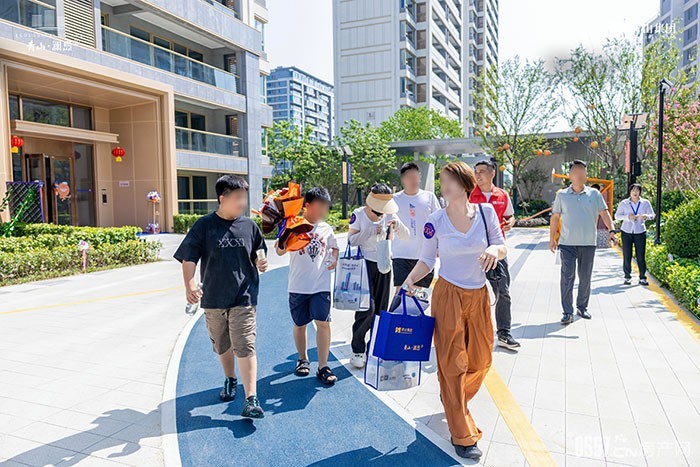 美好相呈欢迎回家青山澜岛二期盛大交房